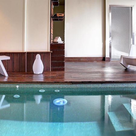 Hotel Restaurant Le Dauphin Et Le Spa Du Prieure Caen Eksteriør bilde