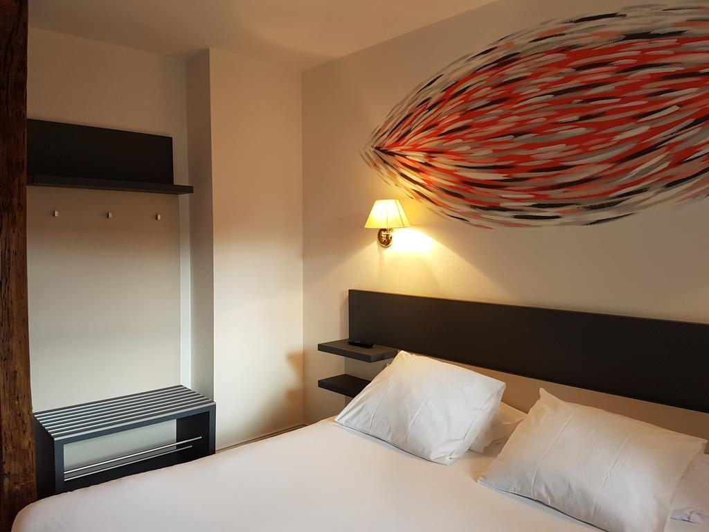 Hotel Restaurant Le Dauphin Et Le Spa Du Prieure Caen Eksteriør bilde