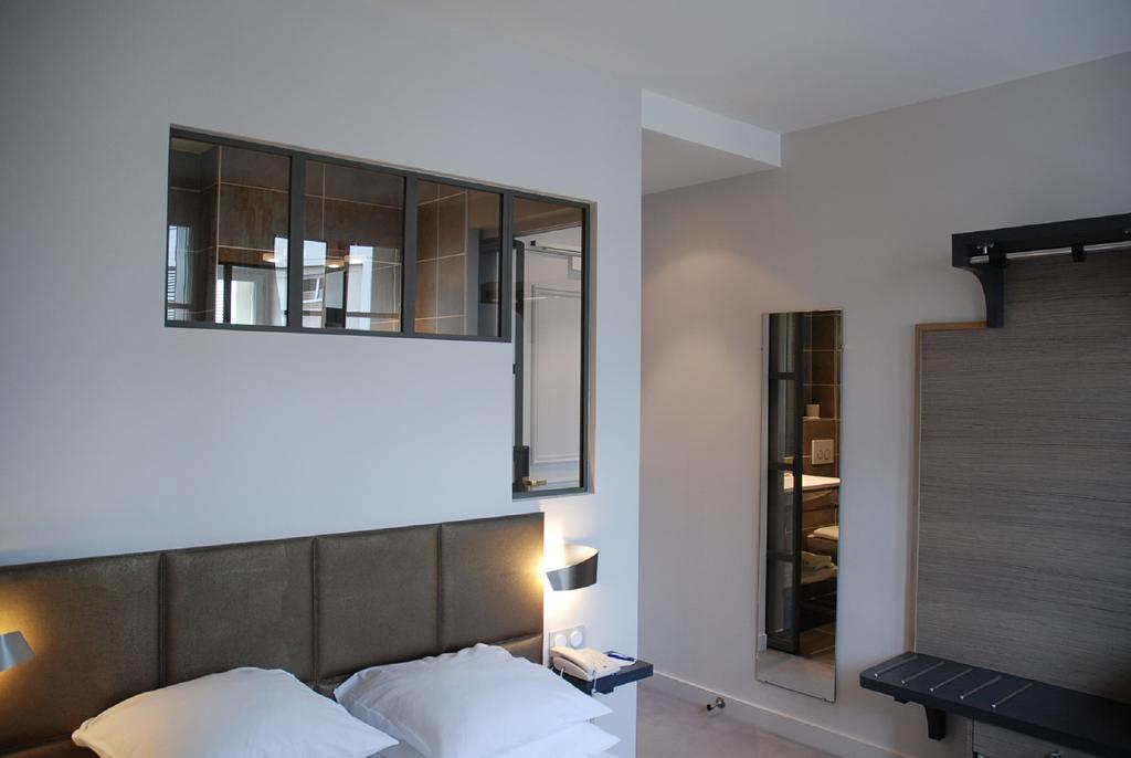 Hotel Restaurant Le Dauphin Et Le Spa Du Prieure Caen Eksteriør bilde